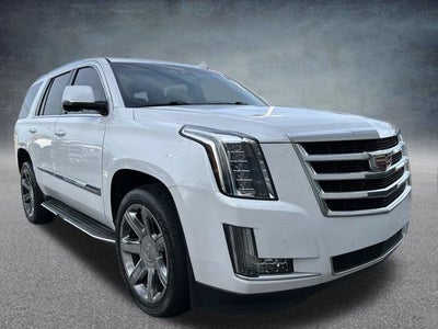 2016 Cadillac Escalade Luxury 4WD W/ SUNROOF