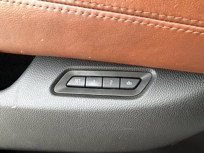 2016 Cadillac Escalade Luxury 4WD W/ SUNROOF