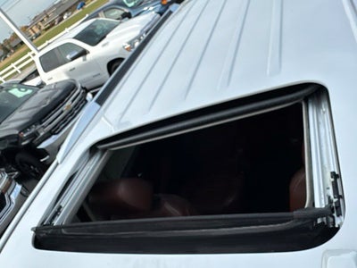 2016 Cadillac Escalade Luxury 4WD W/ SUNROOF