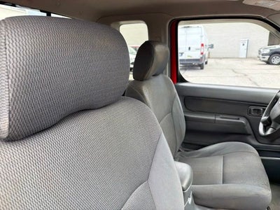 2003 Nissan Frontier XE