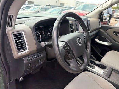 2022 Nissan Frontier SV
