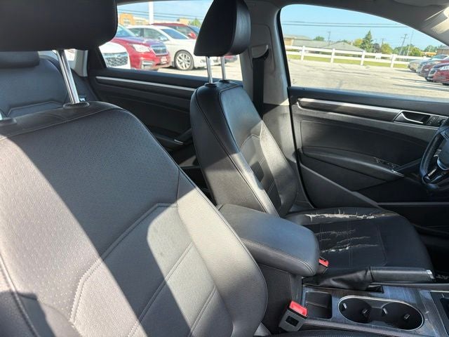 2017 Volkswagen Passat 1.8T SE