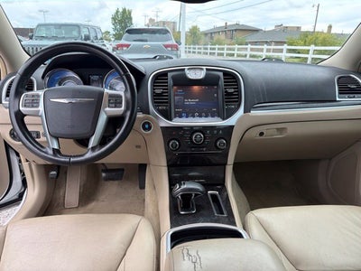 2012 Chrysler 300 Limited