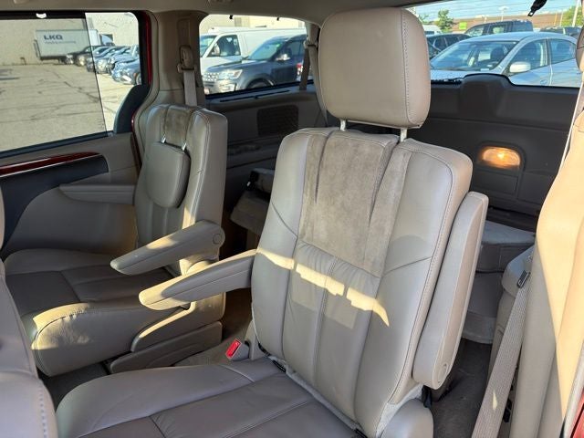 2014 Chrysler Town & Country Limited