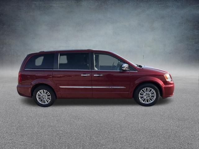 2014 Chrysler Town & Country Limited