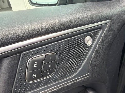 2019 Ford Edge Titanium AWD W/ SUNROOF & NAV