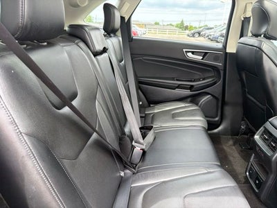 2019 Ford Edge Titanium AWD W/ SUNROOF & NAV