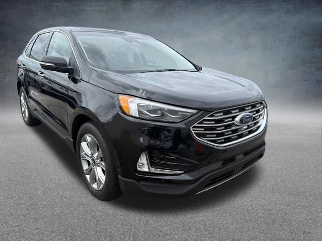2019 Ford Edge Titanium AWD W/ SUNROOF & NAV