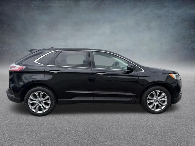 2019 Ford Edge Titanium AWD W/ SUNROOF & NAV