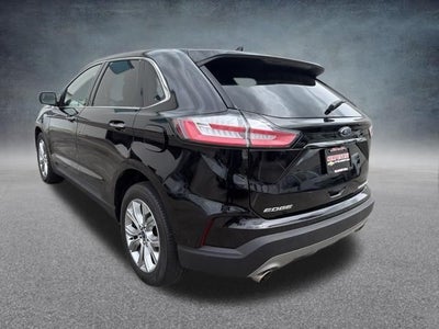 2019 Ford Edge Titanium AWD W/ SUNROOF & NAV