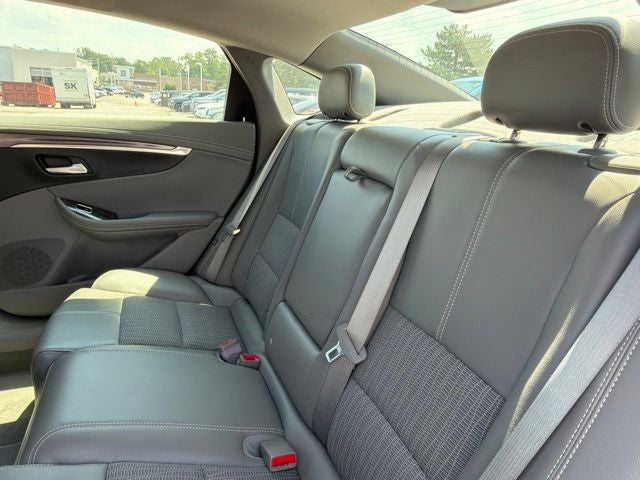 2015 Chevrolet Impala LT 2LT