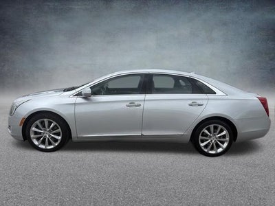 2013 Cadillac XTS Luxury W/ SUNROOF & BOSE