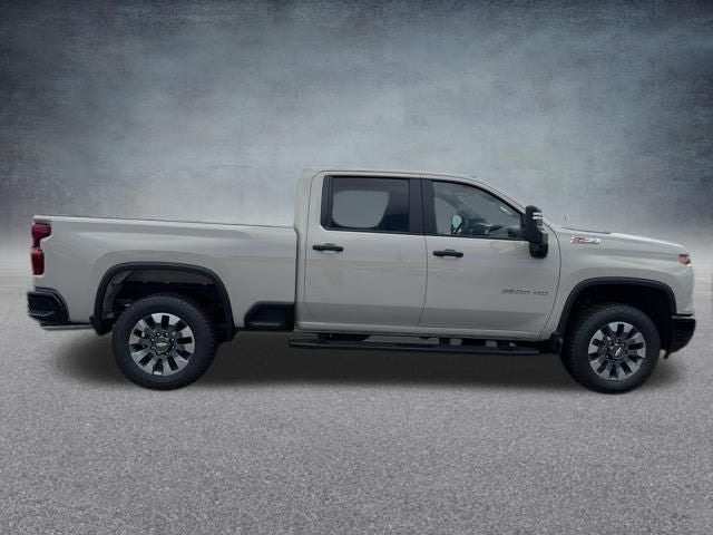 2026 Chevrolet Silverado 2500HD Custom