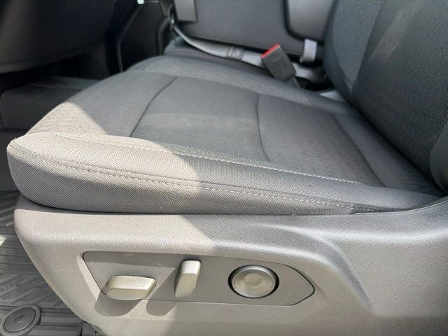 2026 Chevrolet Silverado 1500 LT LT1