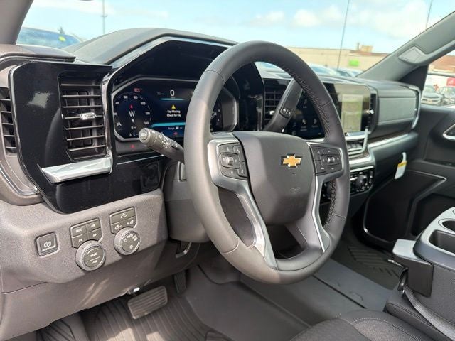 2026 Chevrolet Silverado 1500 LT LT1