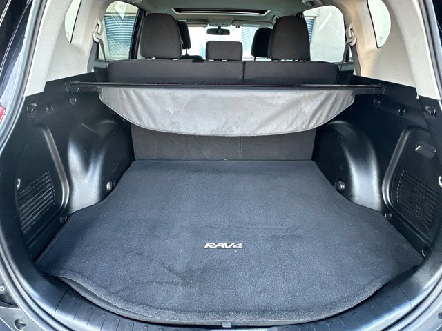 2015 Toyota RAV4 XLE AWD W/ SUNROOF