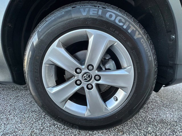 2015 Toyota RAV4 XLE AWD W/ SUNROOF