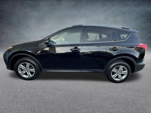 2015 Toyota RAV4 XLE AWD W/ SUNROOF