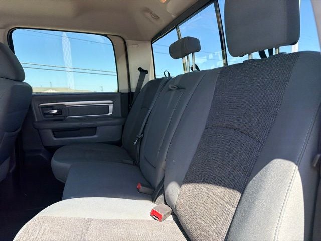 2018 RAM 1500 Big Horn 4WD 5.7L V8 HEMI