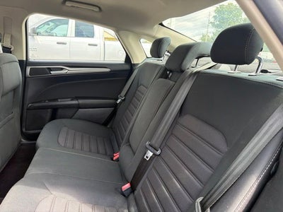 2020 Ford Fusion SE