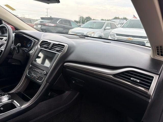 2018 Ford Fusion SE