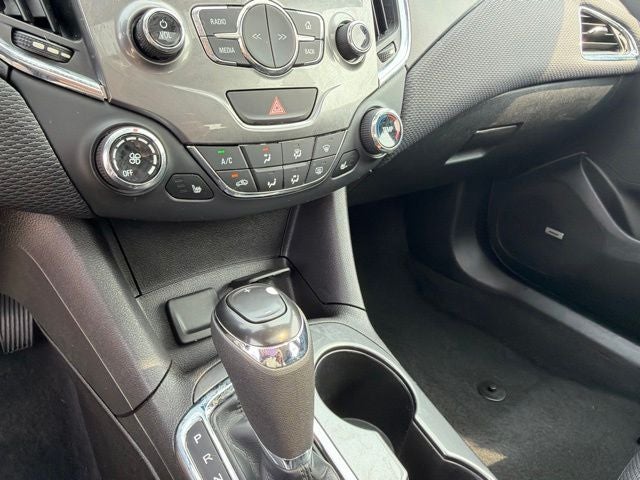 2017 Chevrolet Cruze LT W/ SUNROOF & BOSE
