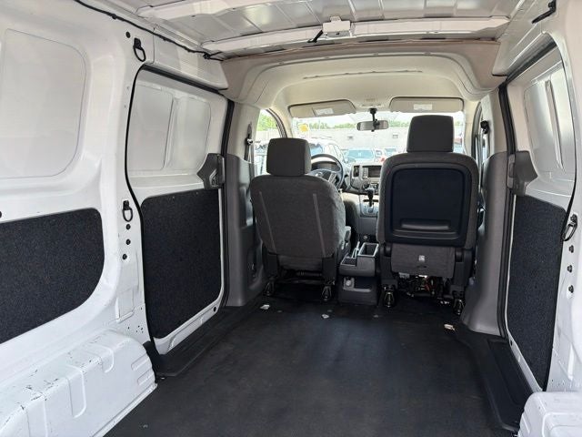 2020 Nissan NV200 SV