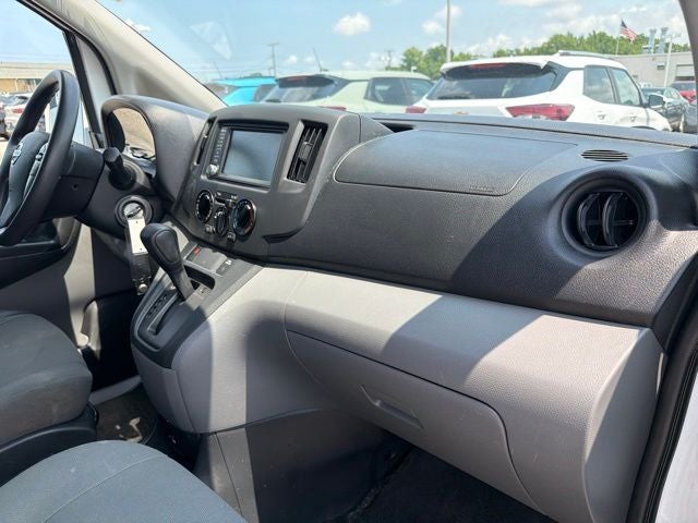 2020 Nissan NV200 SV