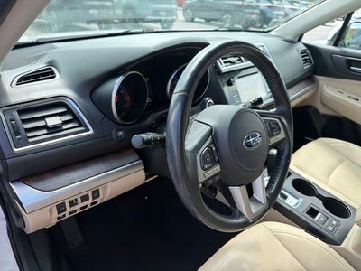 2016 Subaru Outback 2.5i Limited W/ SUNROOF