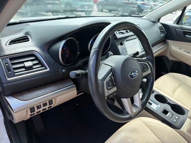 2016 Subaru Outback 2.5i Limited W/ SUNROOF