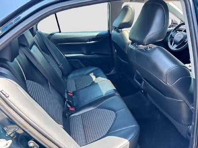 2020 Toyota Camry SE
