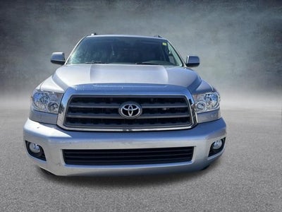 2016 Toyota Sequoia SR5 5.7L