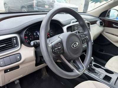 2017 Kia Sorento LX