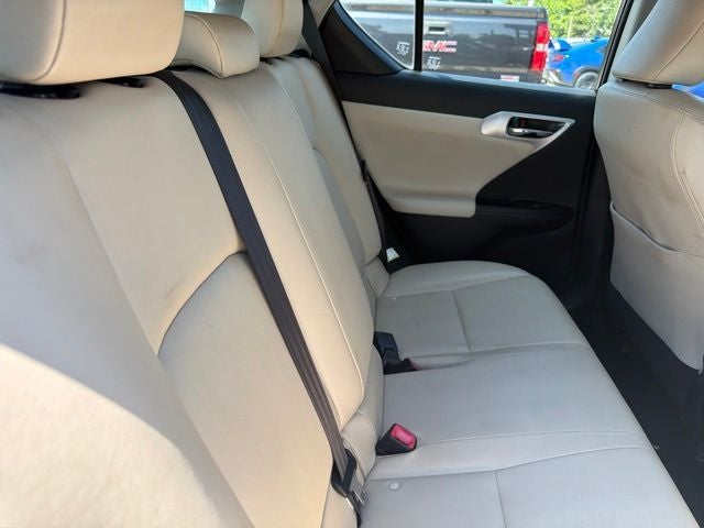 2011 Lexus CT 200h Premium