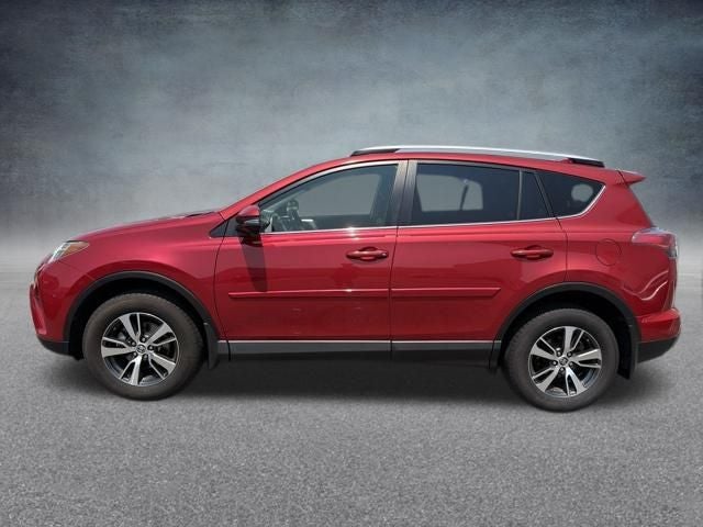 2016 Toyota RAV4 XLE AWD W/ SUNROOF