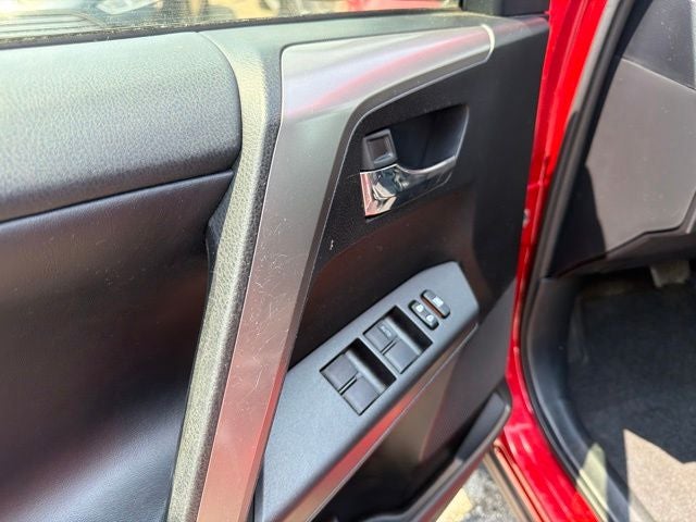 2016 Toyota RAV4 XLE AWD W/ SUNROOF