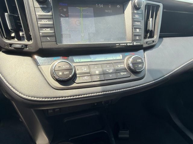 2016 Toyota RAV4 XLE AWD W/ SUNROOF