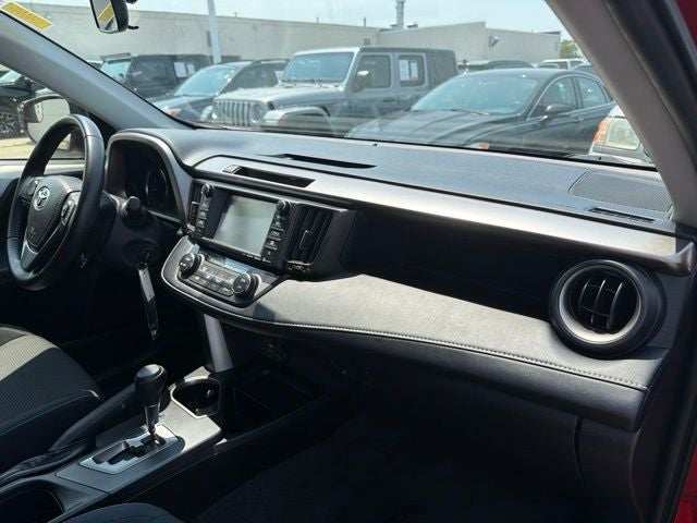 2016 Toyota RAV4 XLE AWD W/ SUNROOF