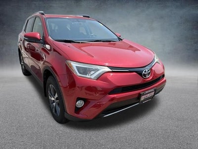 2016 Toyota RAV4 XLE AWD W/ SUNROOF