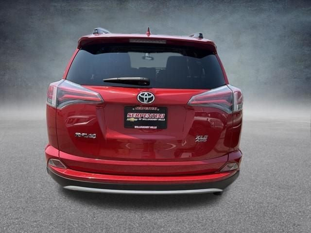 2016 Toyota RAV4 XLE AWD W/ SUNROOF