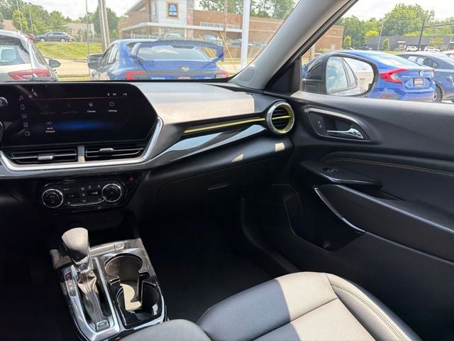 2024 Chevrolet Trax ACTIV W/SUNROOF