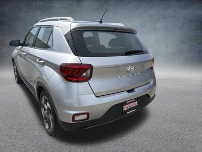 2023 Hyundai Venue SEL W/ SUNROOF