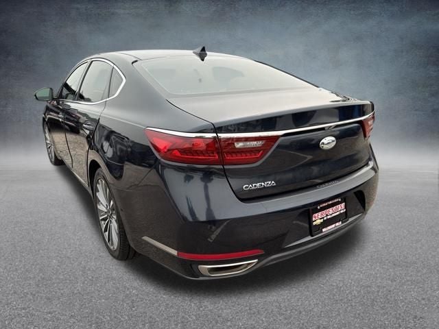 2017 Kia Cadenza Premium