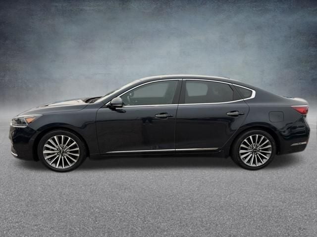 2017 Kia Cadenza Premium