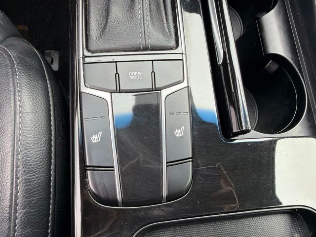 2017 Kia Cadenza Premium