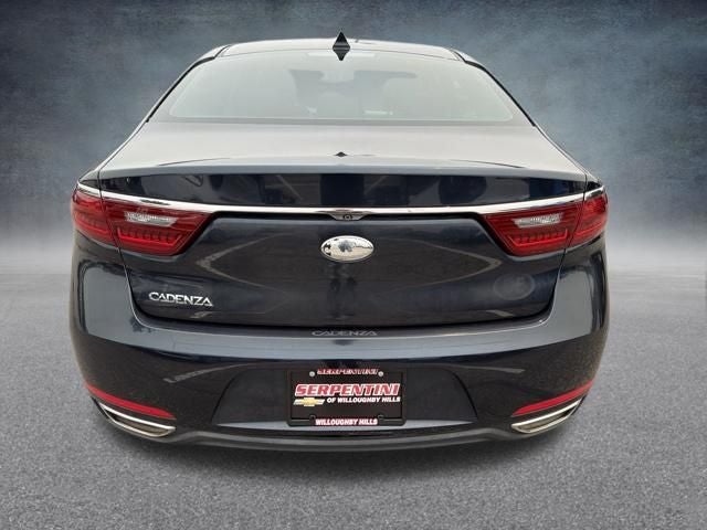 2017 Kia Cadenza Premium