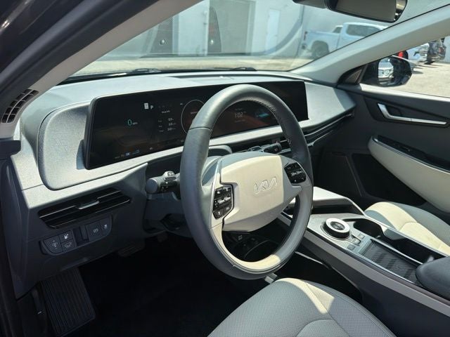 2022 Kia EV6 Wind W/ COOLED SEATS