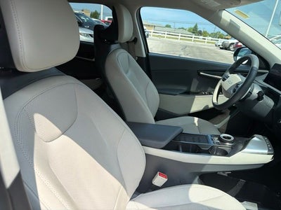 2022 Kia EV6 Wind W/ COOLED SEATS