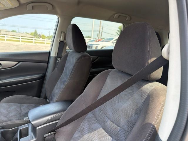2015 Nissan Rogue SV AWD