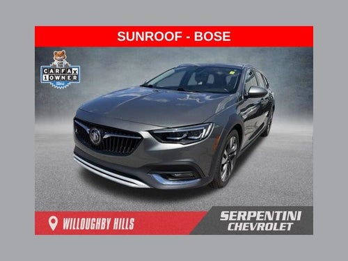 2018 Buick Regal TourX Essence AWD